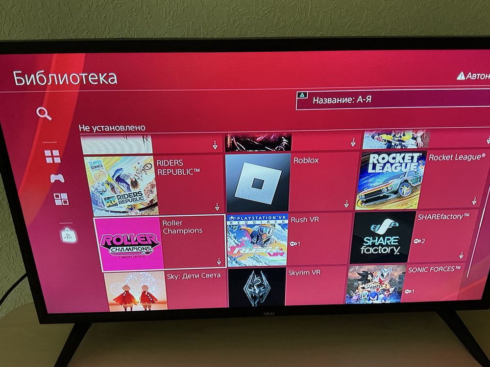 PS4 SLIM + games