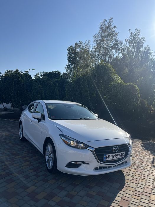 MAZDA 3 2017 хэтчбэк