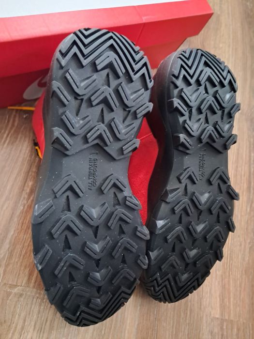 Nowe Nike Cygnal r.44,5 trekking hikking napapijri north face salomon