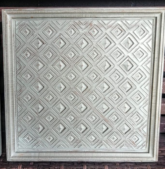 2 quadros em madeira 40x40cm