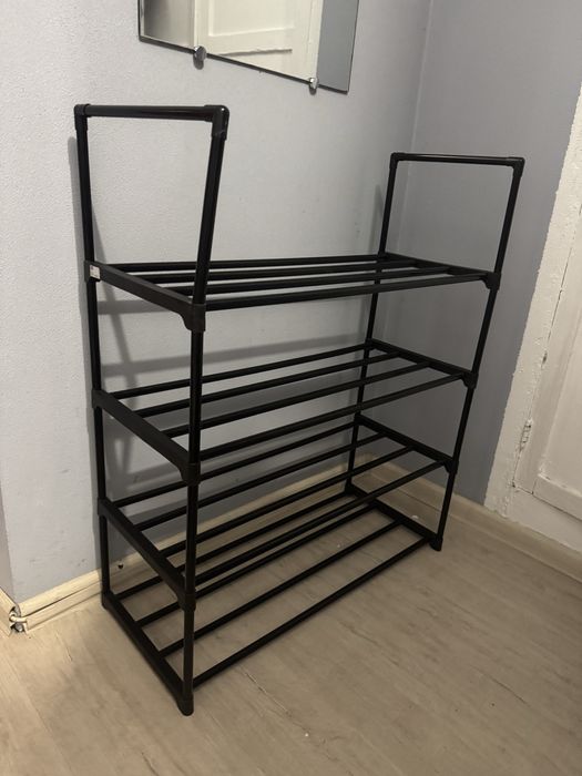 Підставка, полиця для взуття