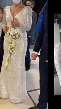 Suknia ślubna projektantki Katy Corso