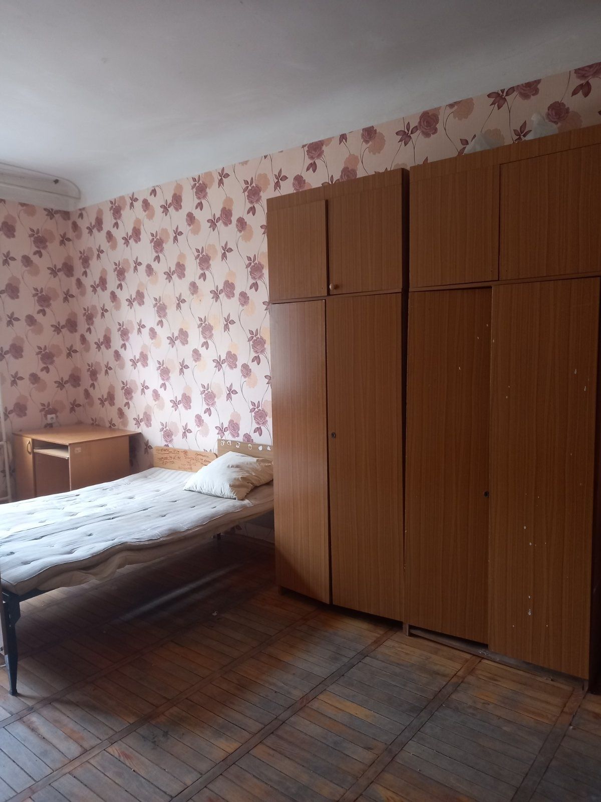 Сдам комнаты в общежитии пр. Гагарина