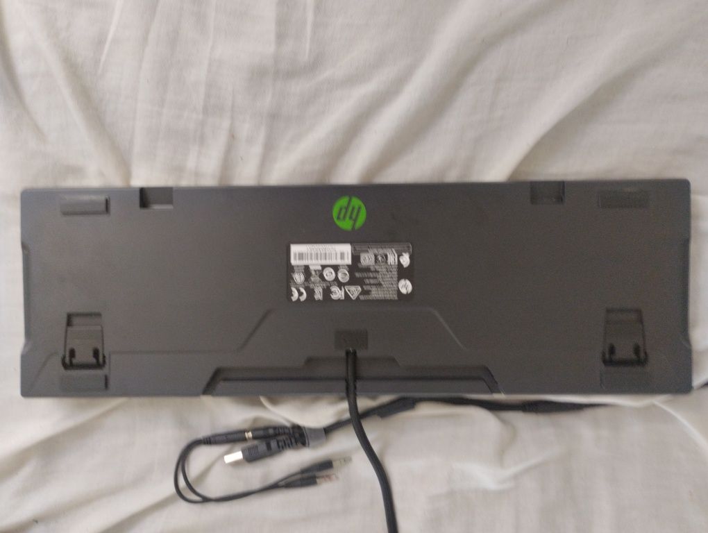 Klawiatura mechaniczna HP Pavilion Gaming 800 Czarny