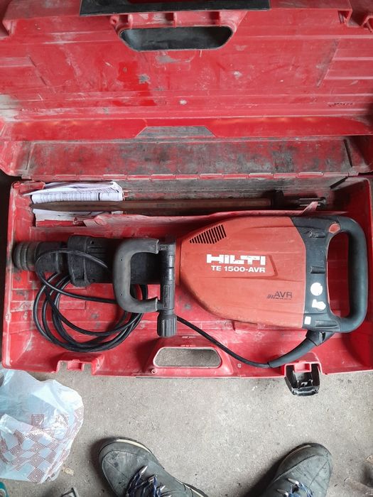 Martelo Elétrico Hilti AVR 1500 en bom estado geral para venda 850€