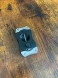 Obcinarka cygarowa Colibri V-Cut CU300T4 Black+Brushed Chrome