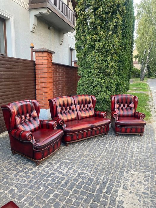 Шкіряний комплект меблів