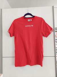 Czerwona koszulka t-shirt Adidas rozmiar M