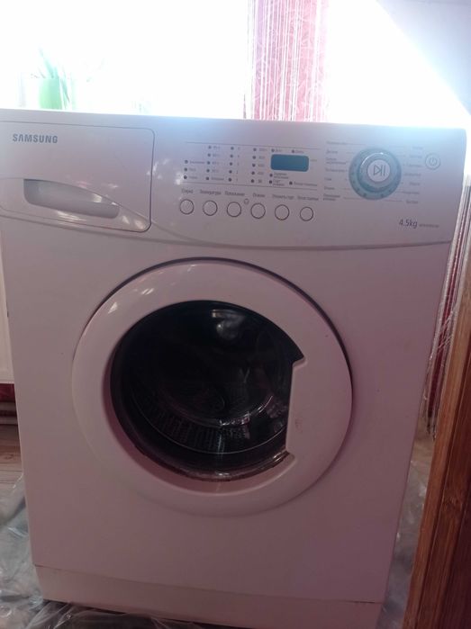 Продам пральну машину Samsung WF6458N7W   б/в в робочому стані.