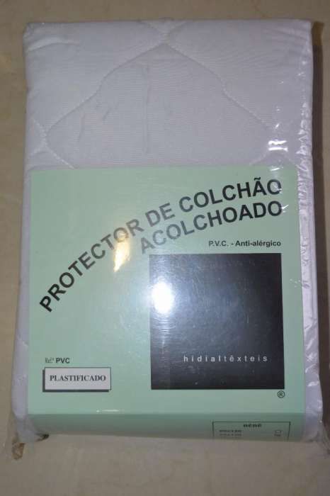 Protector acolchoado para colchão de bebe