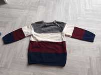 Elegancki sweter chłopięcy