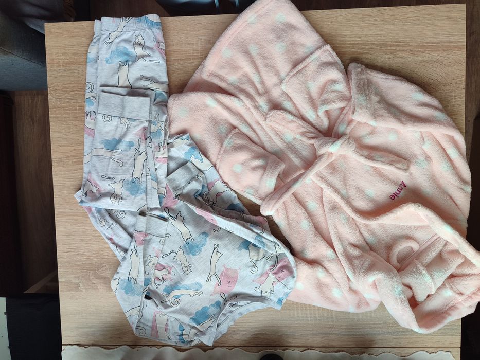 Лот домашнього одягу 3-4 роки на дівчину