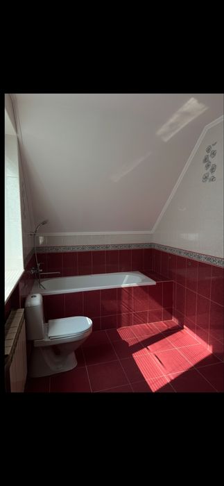 Будинок 200м2/20соток/ліс/школа/асвальтована дорога з ремонтом