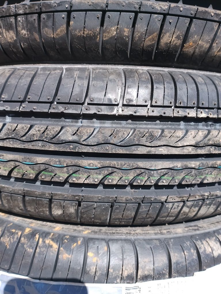 Продам новые летние шины Kumho 175/65 r13