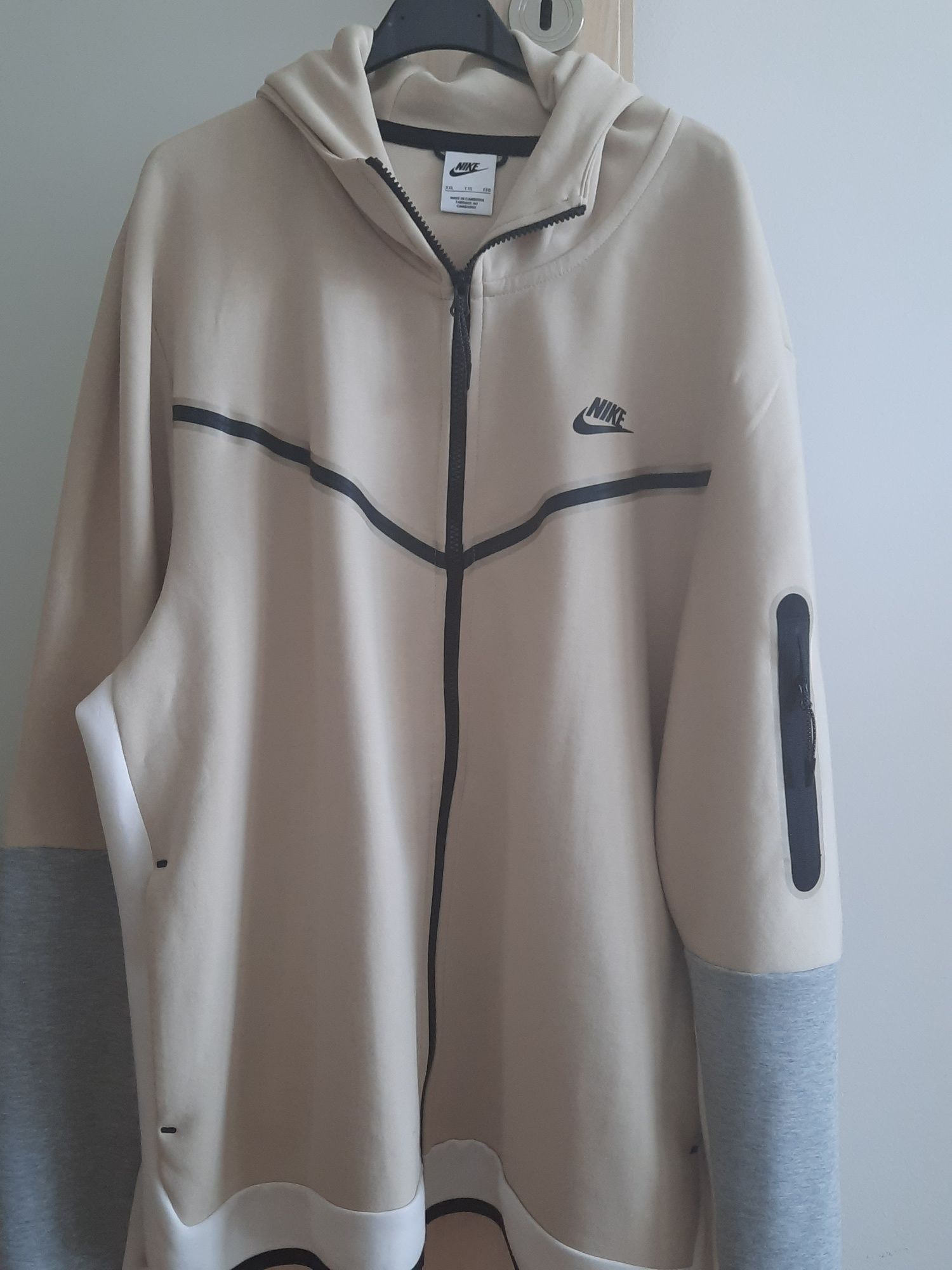Nike tech fleece