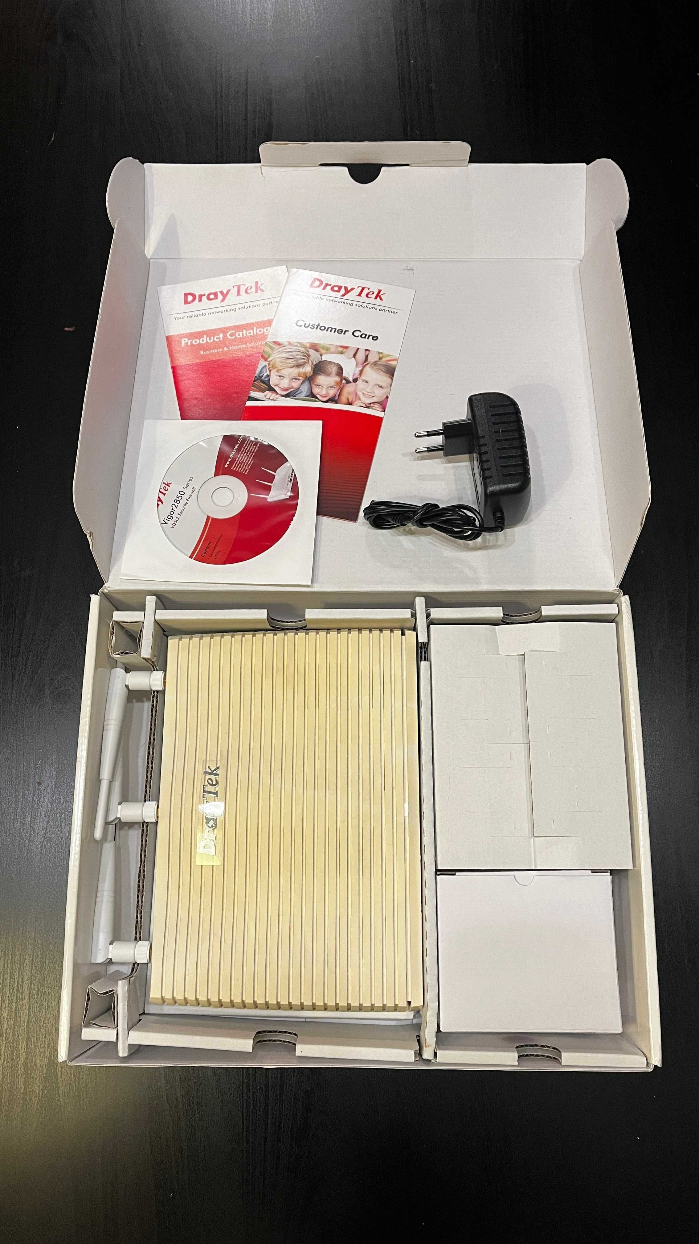 Router z firewallem DrayTek Vigor 2850 - w doskonałym stanie