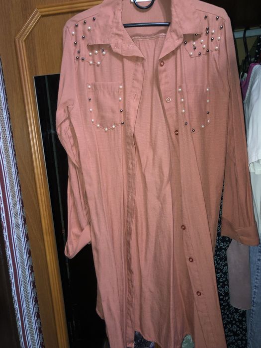 продам гарні нарядні платячка та спіднички