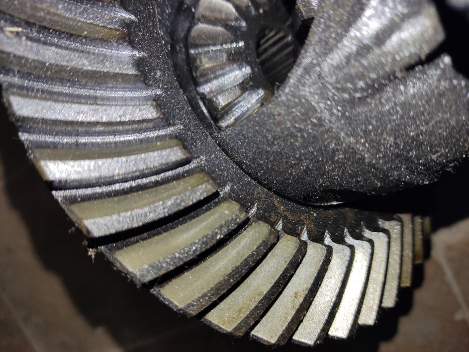 Редуктор заднего моста Ваз 2103