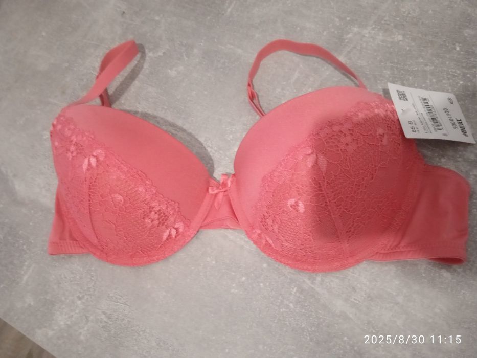 Бюстгальтер женский C&A