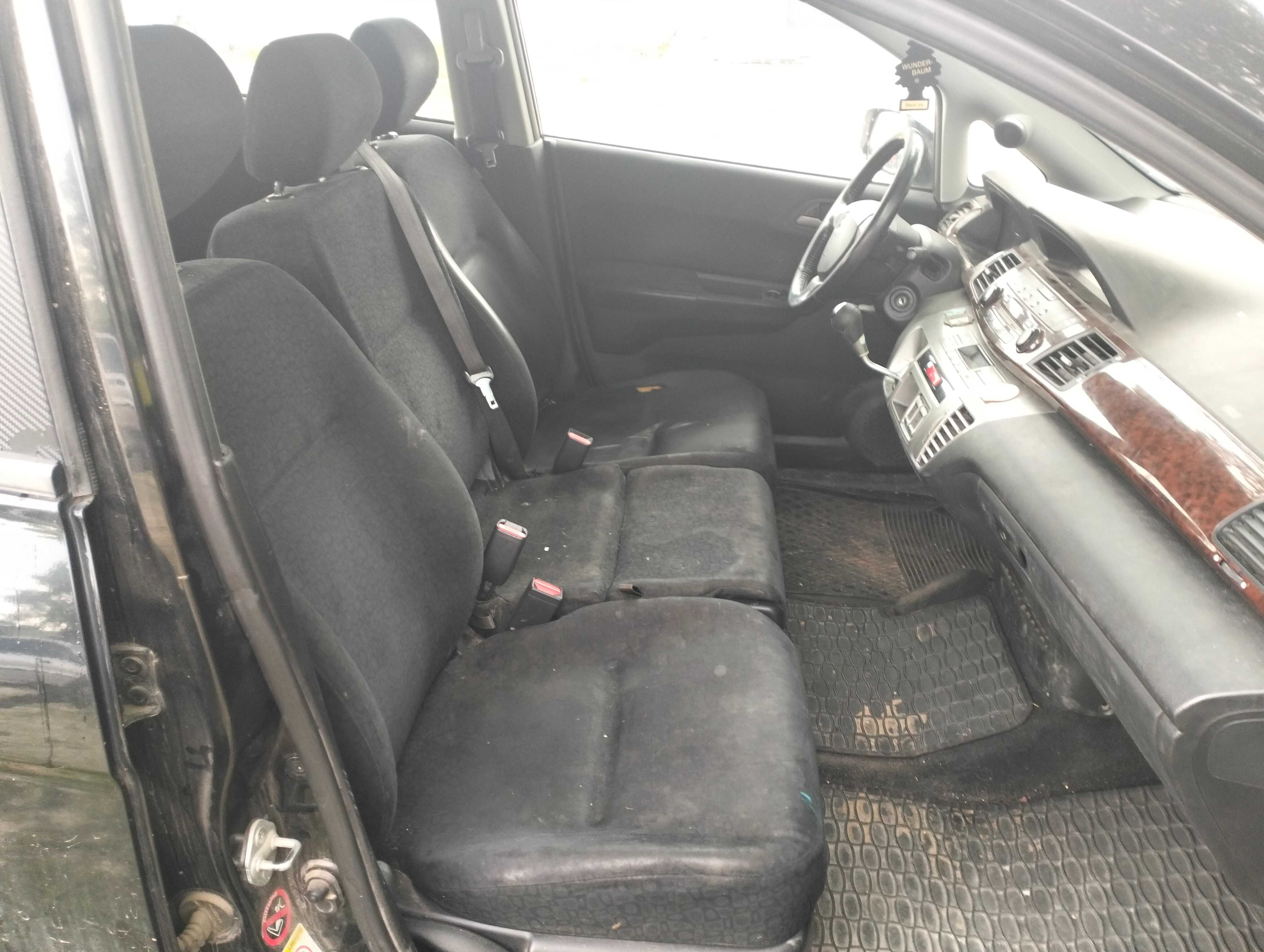 Sprzedam Honda FR-V