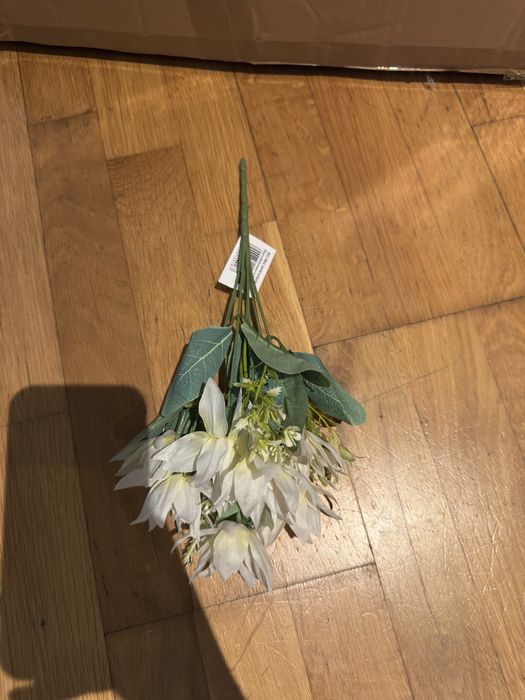 Bukiet sztucznych kwiatków