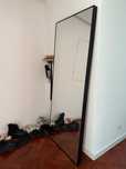 Espelho grande, preto HOVET IKEA (Large black mirror HOVET IKEA)
