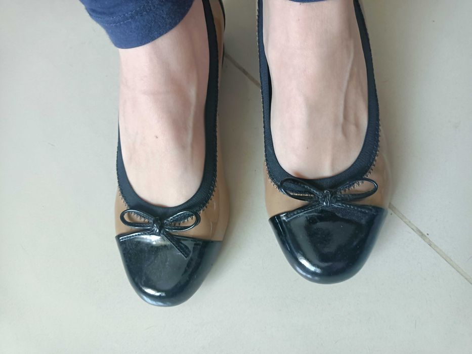 Balerinki lakierki Clarks