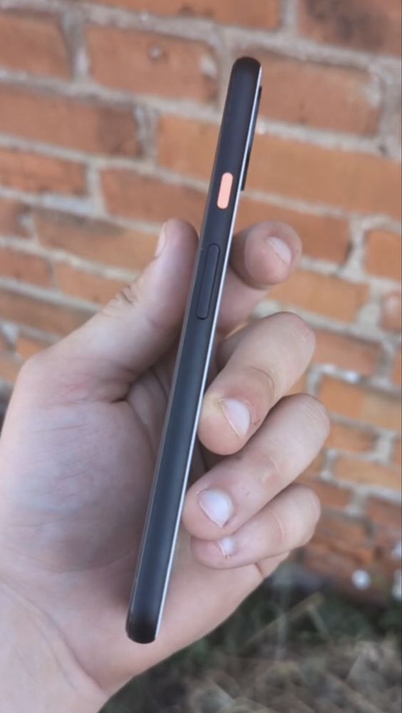 ДУЖЕ ГАРНИЙ Смартфон Google Pixel 4XL 128GB White