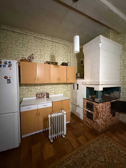 Будинок в центрі міста стадіон Ворскла супер під комерцію