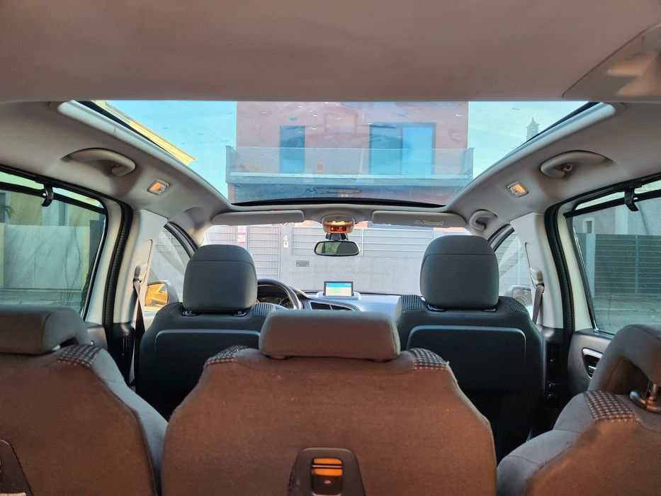 Peugeot 5008  1.6 Diesel 7 Lugares [ Aceito troca de Valor Superior.