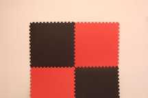 mata puzzle 4 cm czerwono - czarna - OUTLET