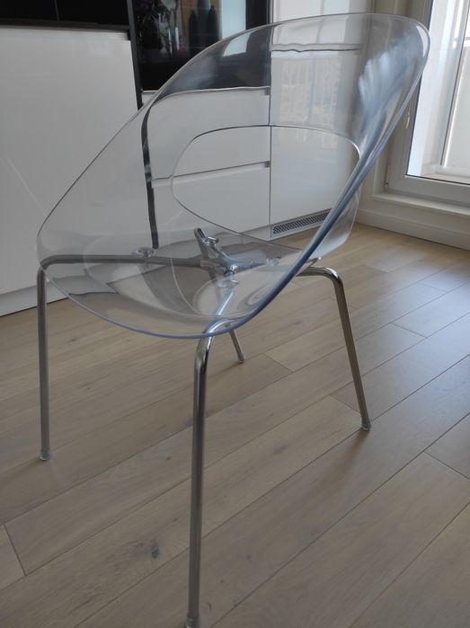 Krzesła duchy wygodne