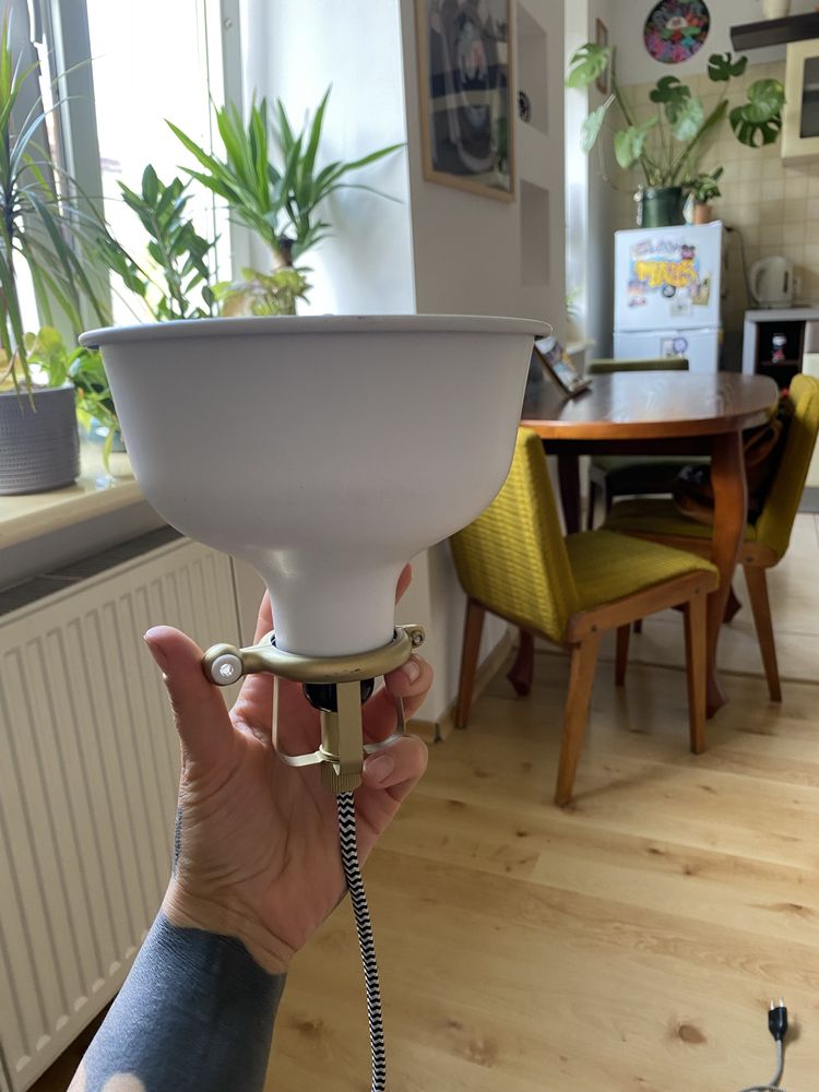 Lampa w stylu retro Ikea
