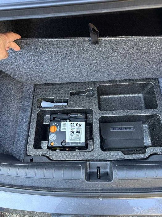 Honda Accord 2021 2.0 гібрид HEV авто зАмерики Продаж авто акорд хонда