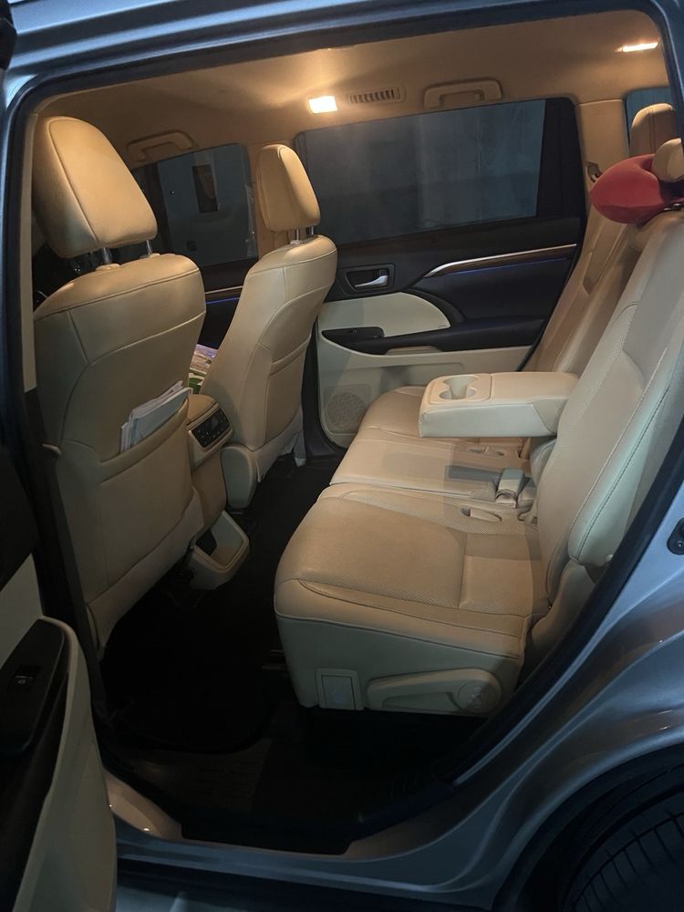 Продам автомобіль Toyota