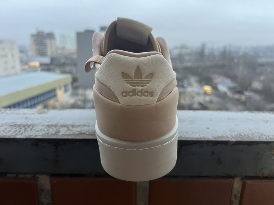 Adidas rivalry lux low