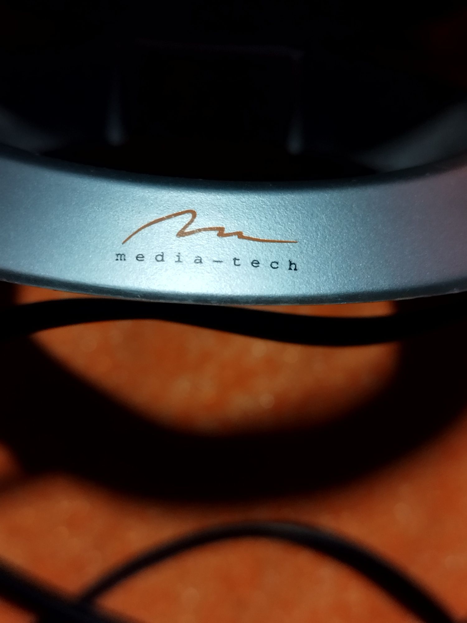 Głośniczki Media-Tech pod cznincze