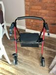 Podpórka rehabilitacyjna 4- kołowa
