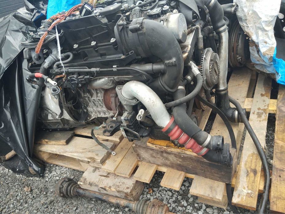Двигун Двигатель M57N2 30 6 D 3 3.0d BMW E60 E61 E65 E70 E90 E92 X5