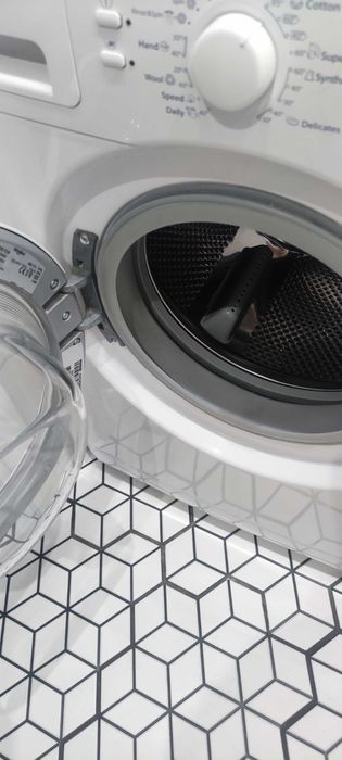Пральна машина Whirlpool AWO/D7114 7 кг 1400 об/хв Стан як нова!