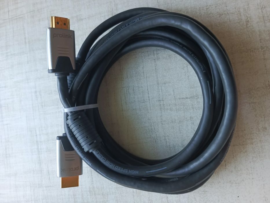 Кабель HIGH - HDMI