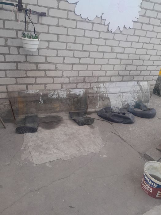 Продам стекла бу ваз 2101 и москвичь 2141