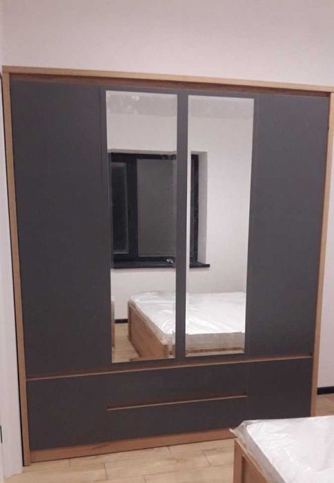 Велика Шафа з сірими фасадами Ш  185 В 216 Г 553 Большой шкаф