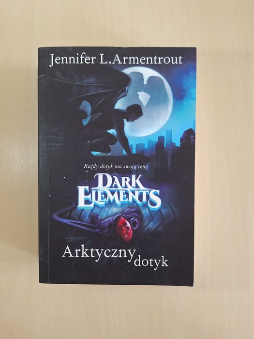 Jennifer L. Armentrout Arktyczny dotyk Dark elements