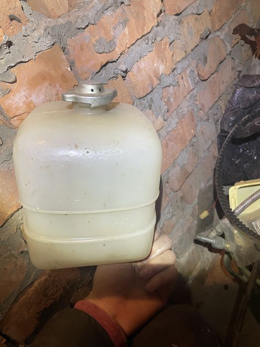 Бачок розширювальний Новий (ваз2101-07, 2121Нива)