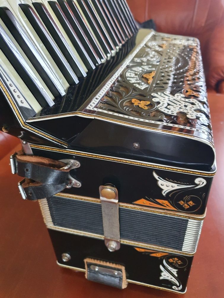 Akordeon WOJTAS harmonia