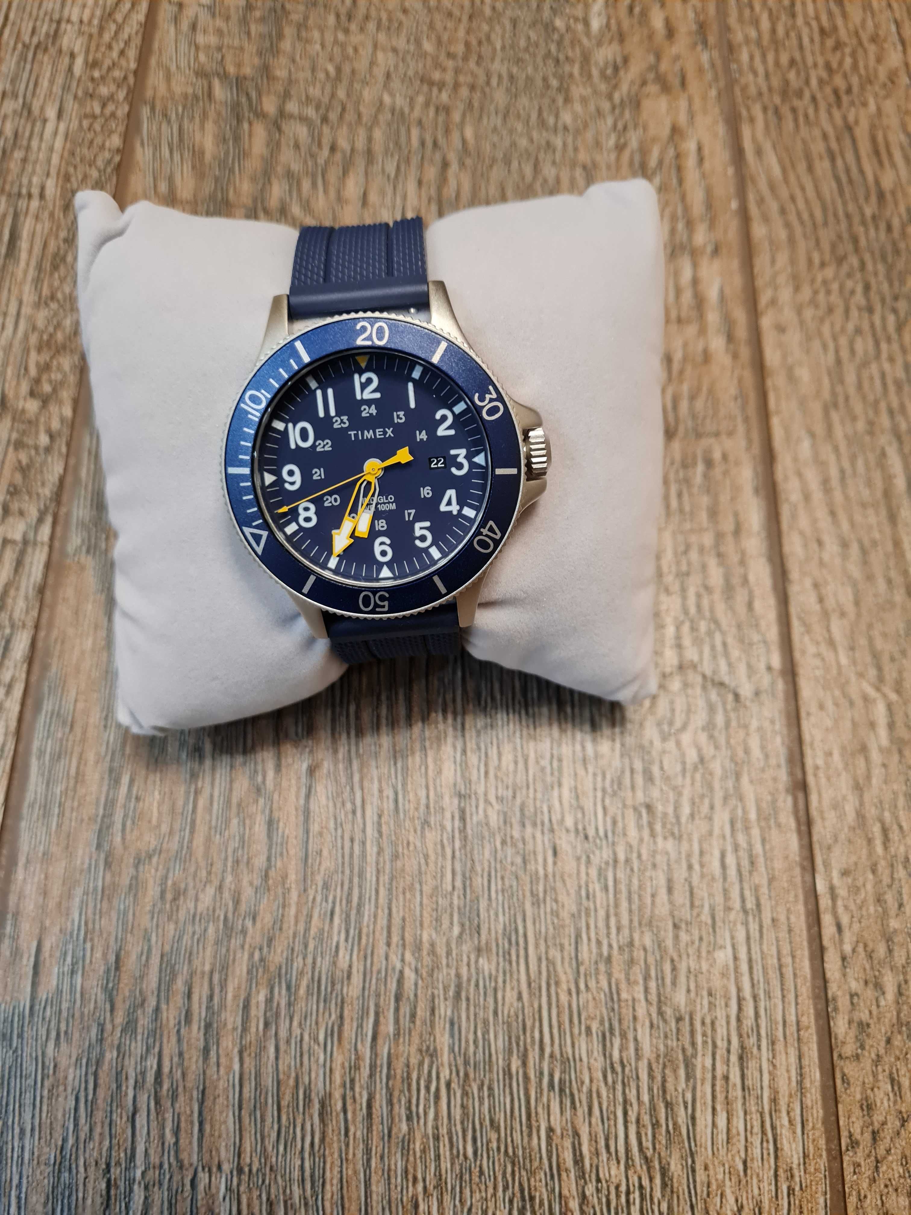 Zegarek Timex Diver - męski