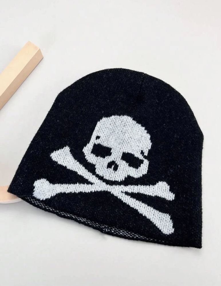 Nowa modna czarna czapka zimowa beanie z motywem czaszki Skull y2k
