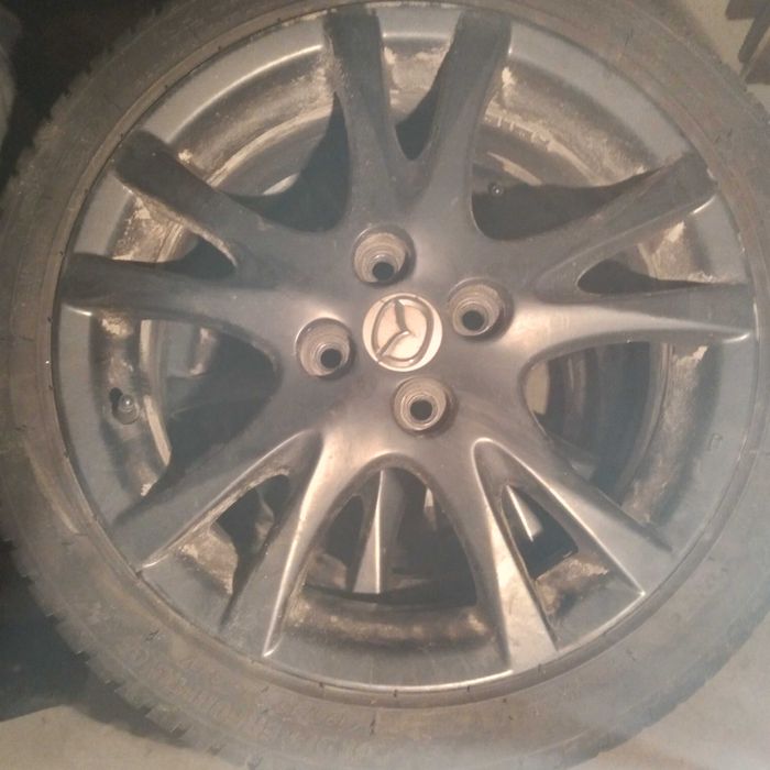 Диски з гумою Мазда 2 2008