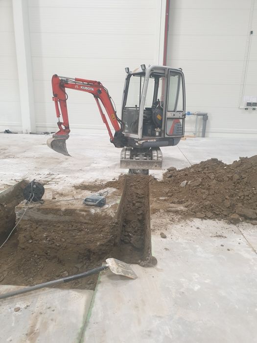 Uslugi minikoparka transport